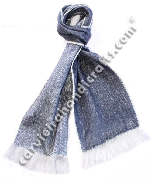 Alpaca Wool Scarves & Shawls Otavalo Market Carvieira Handicrafts